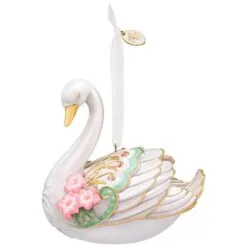 2018 Stunning Swan - Premium Beauty Of Birds