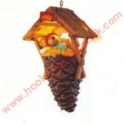 1986 Chris Mouse #2 - Pinecone Home